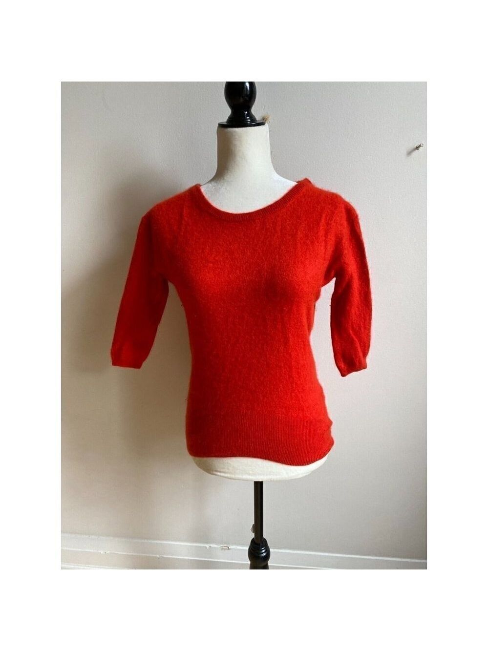 Wilfred red-orange "Luxe" cashmere Sweater women sz Xsmall Aritzia